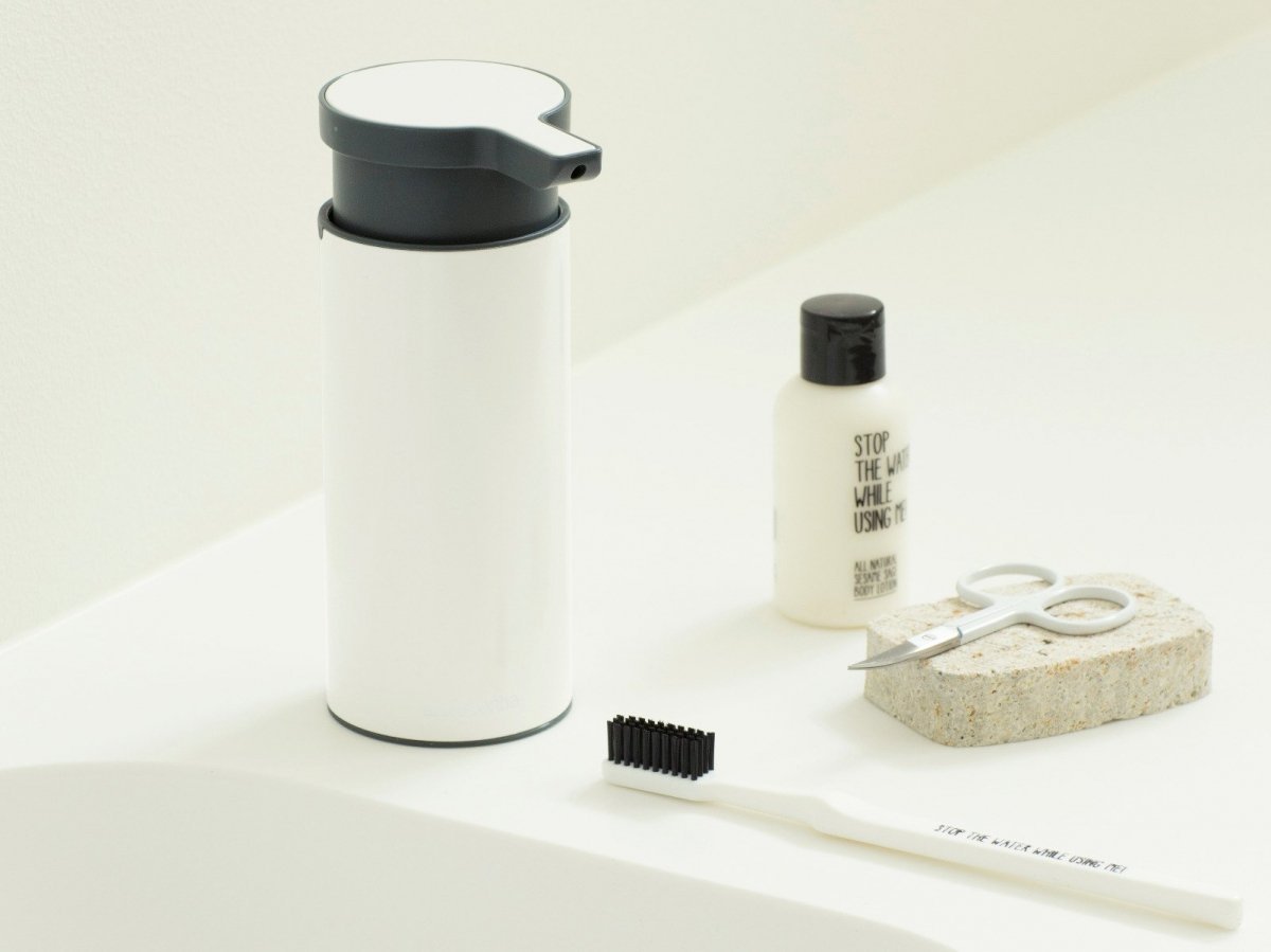 ff75d89ef52cb2efaf3be4d3189a9fd4