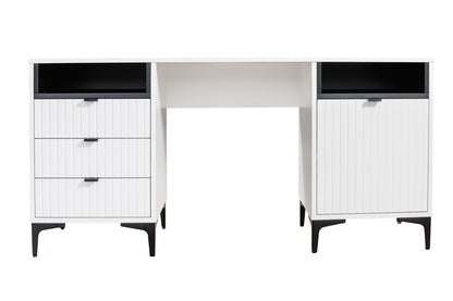 639f6b31b5957338d9efb93fae34bb01