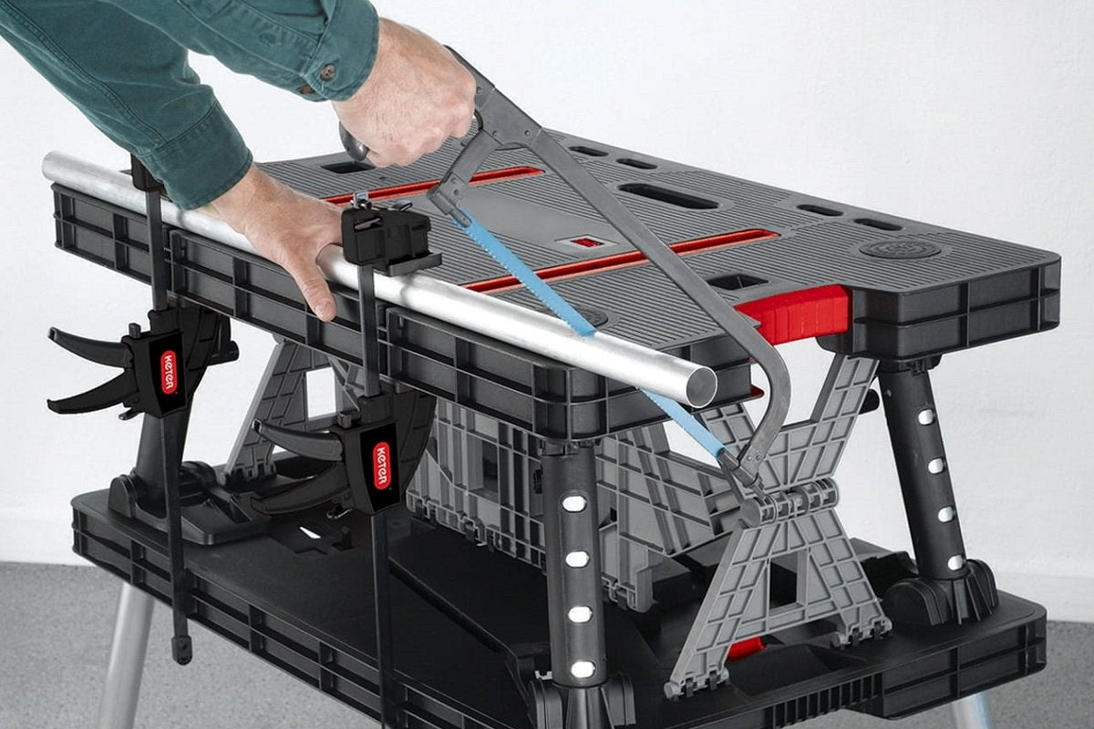 a043e3e647018f19003e33a54d917acc