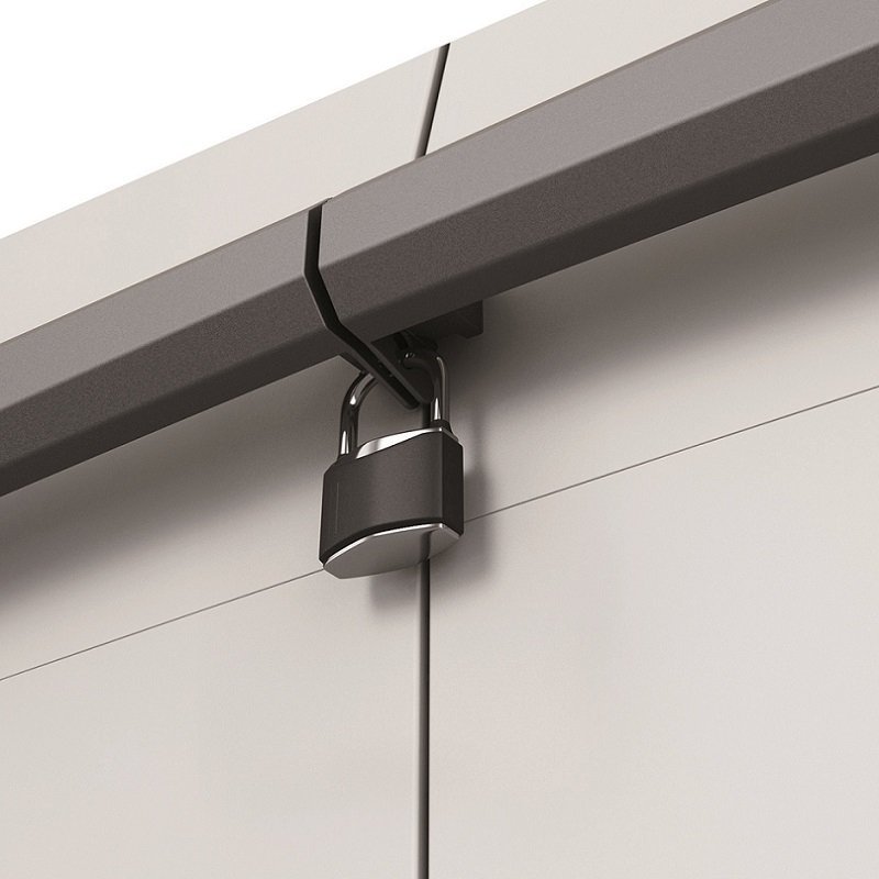 e8adcb5b19f3735a8c1a2b5d2a9c0713